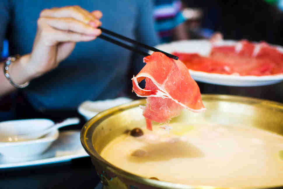 各地特色火锅有哪些（我国不同地区的特色火锅盘点）