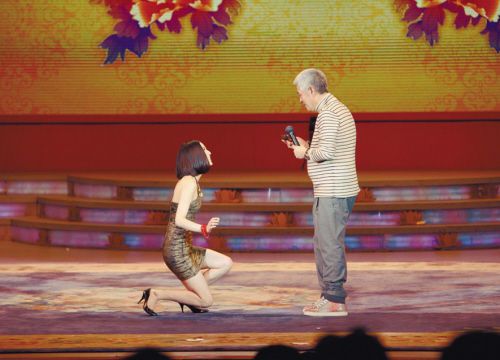 盘点：与经纪人传出恋情的十大明星，有人是真爱，有人是露水情