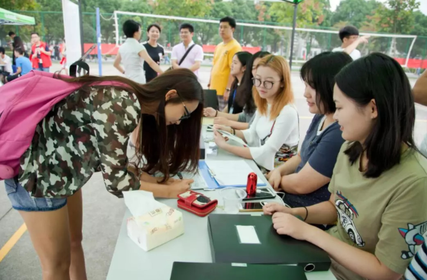 江苏这3所大学毕业证一文不值，已被点名曝光，考生切勿报考