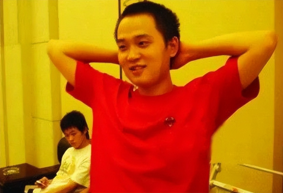 四川小伙四次高考，1次复旦，1次北大，2次清华，真的是太牛了