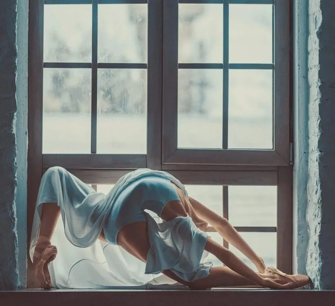 精美图片：人体摄影艺术，舞蹈的灵动之美