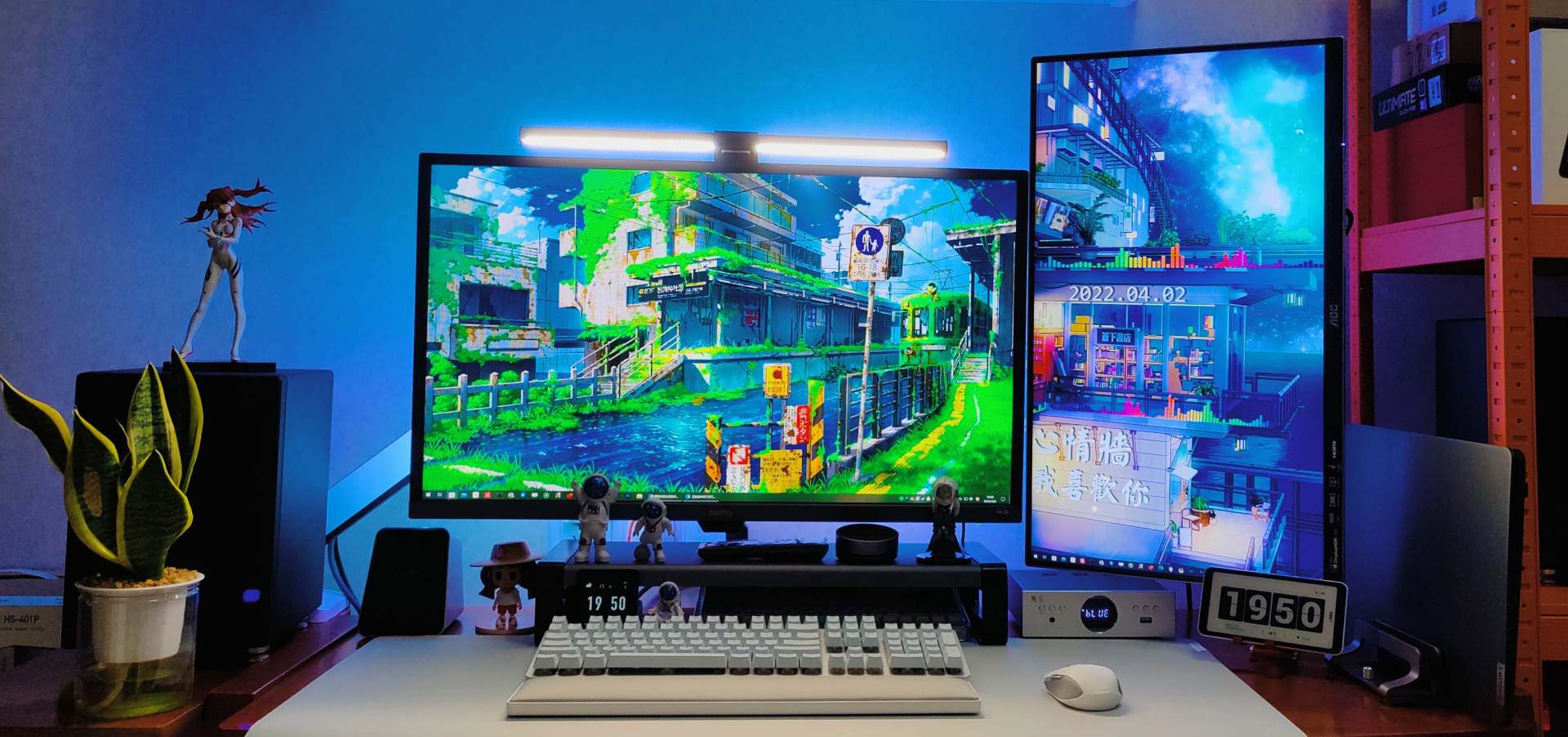 桌面改造 2.0，兼顾生产力与娱乐性的一体化空间