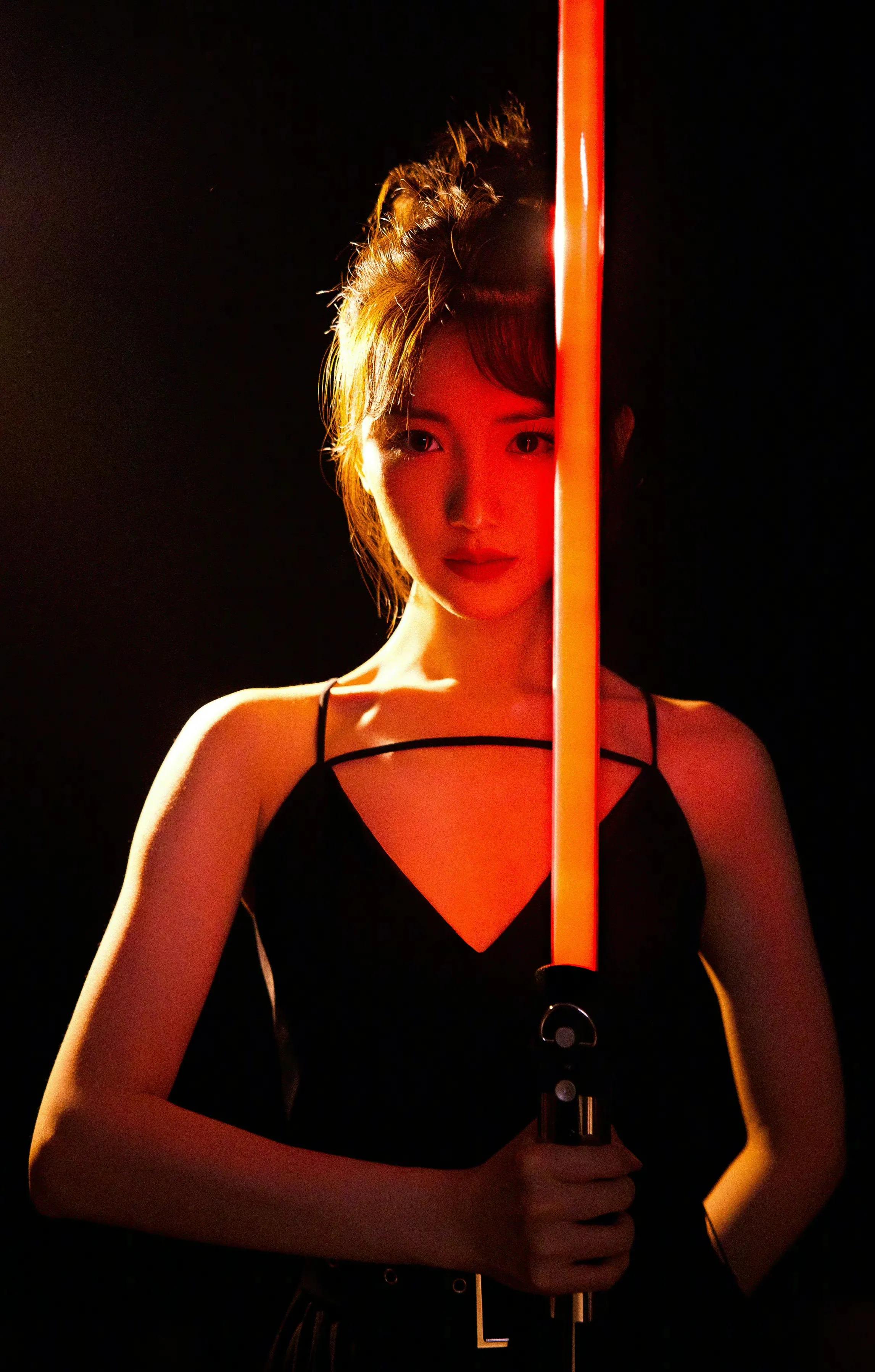 毛晓彤绝美壁纸