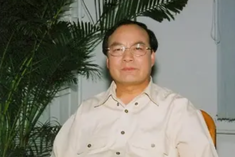 牛玉儒：感动中国十大人物之一，曾是市委书记，2004年因肠癌逝世