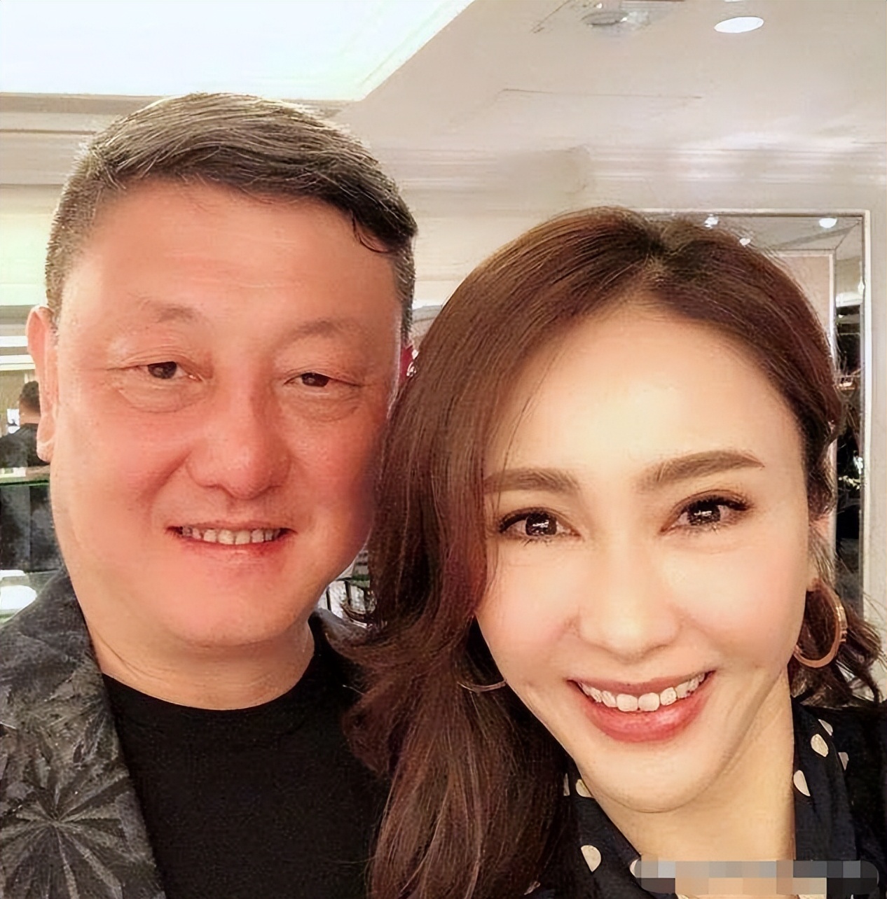 韩磊：苦追王燕2年，39岁终于得偿所愿，结婚16年感情仍如胶似漆