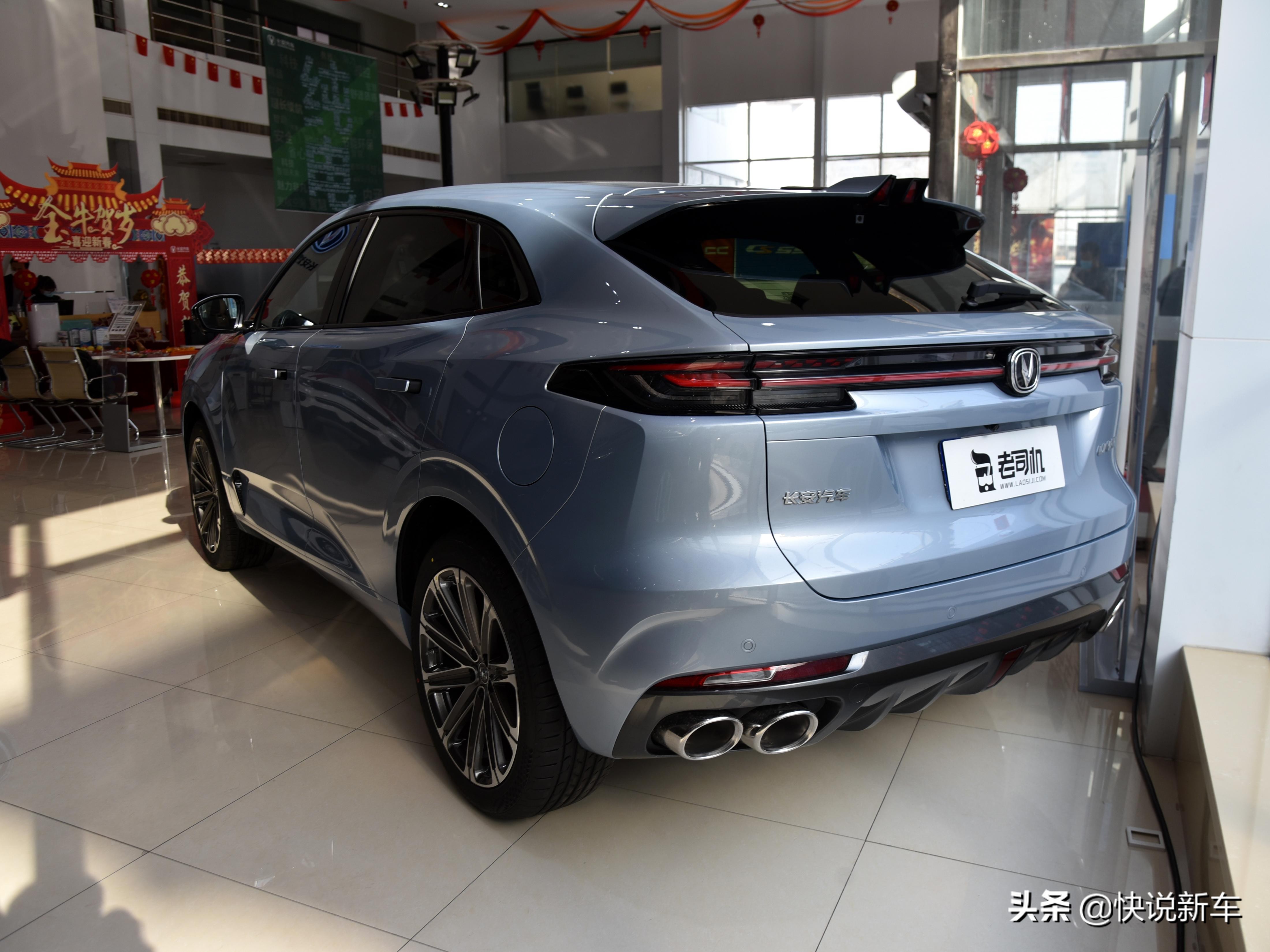 中型SUV，价格合适，品牌硬 实拍长安UNI-K