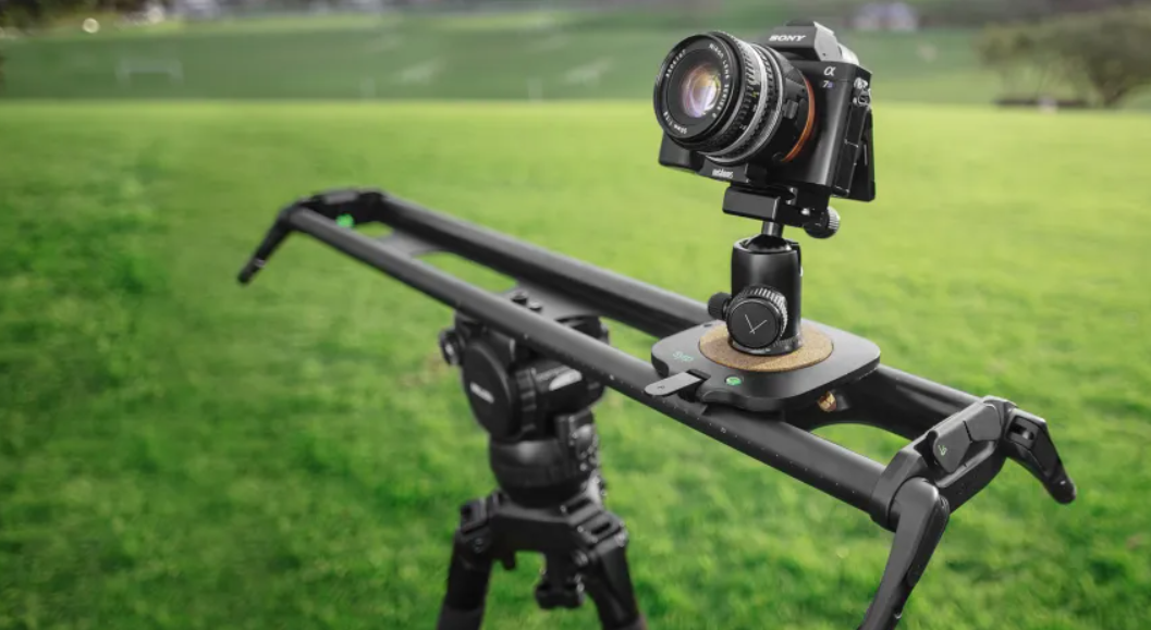 4轮电动车（拍摄产品视频一定要用滑轨才稳）