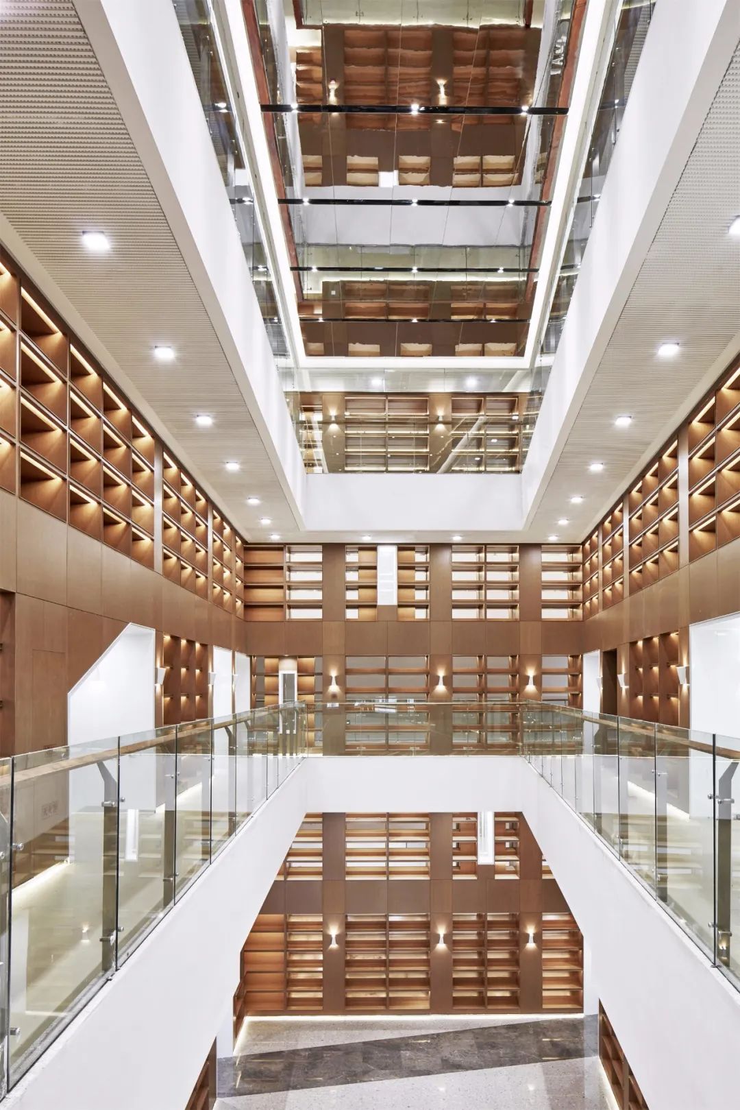 「图书馆」让心灵静下来的设计