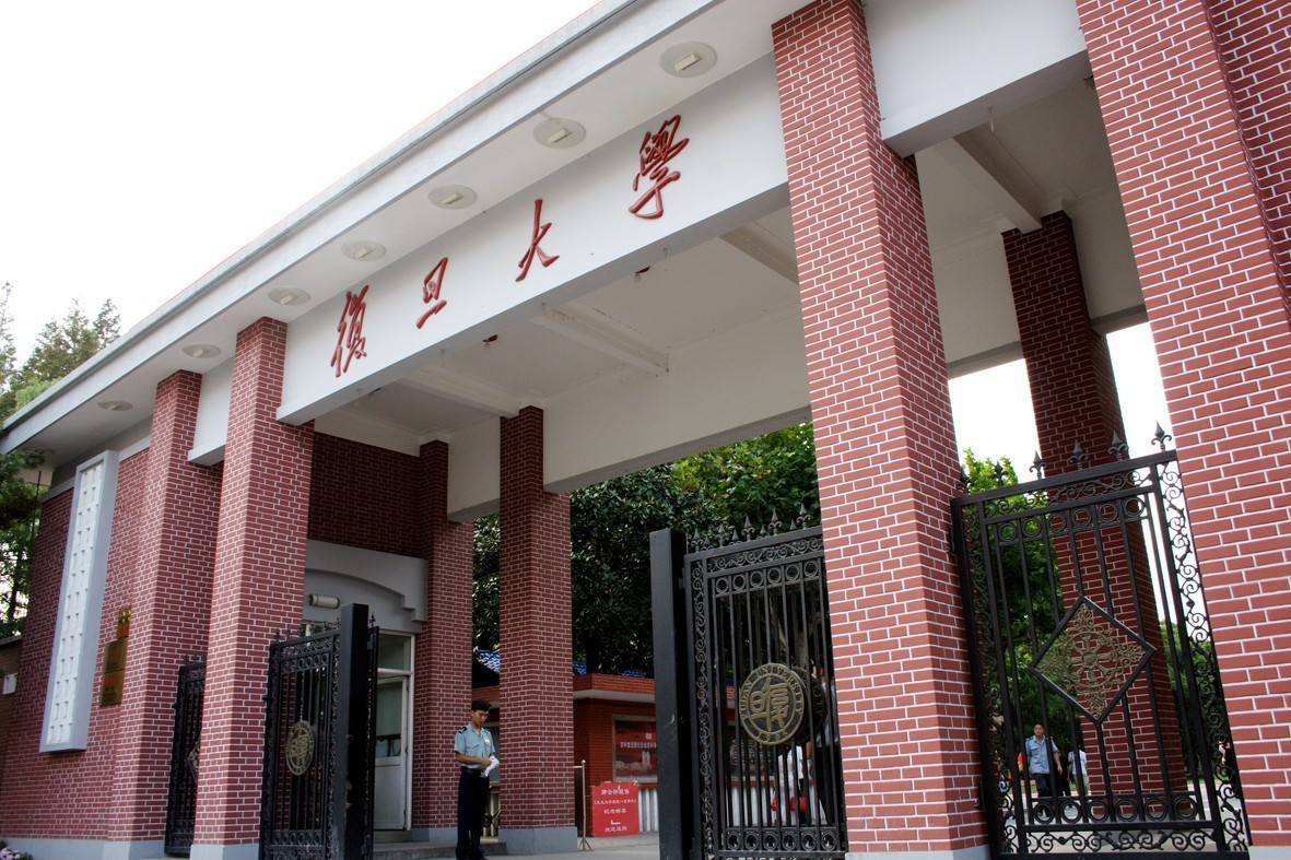 国内大学十强榜单出炉，清华北大并列，中科大超南大，武大仅第八