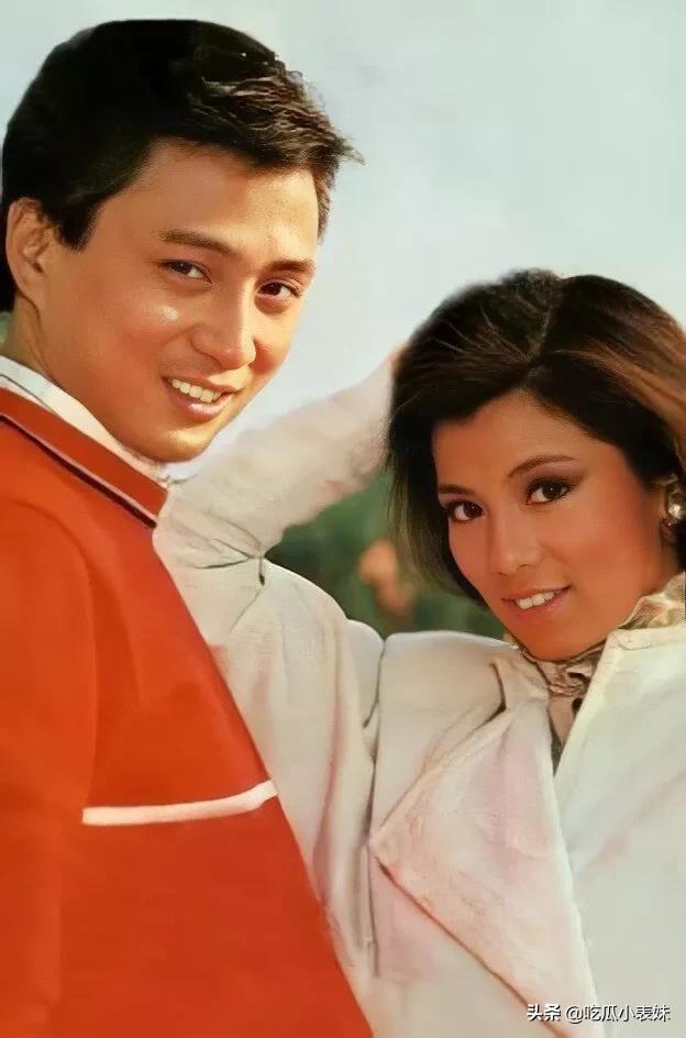 翁美玲与汤镇业的合影