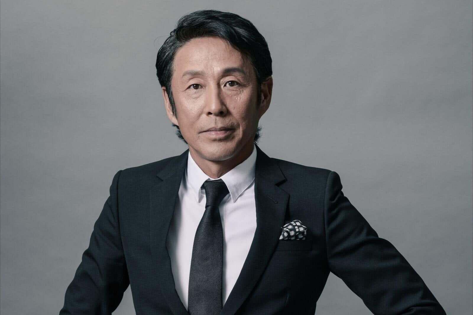 情史干净的6位男星，个个是“妻管严”恩爱多年，牵手就是一辈子
