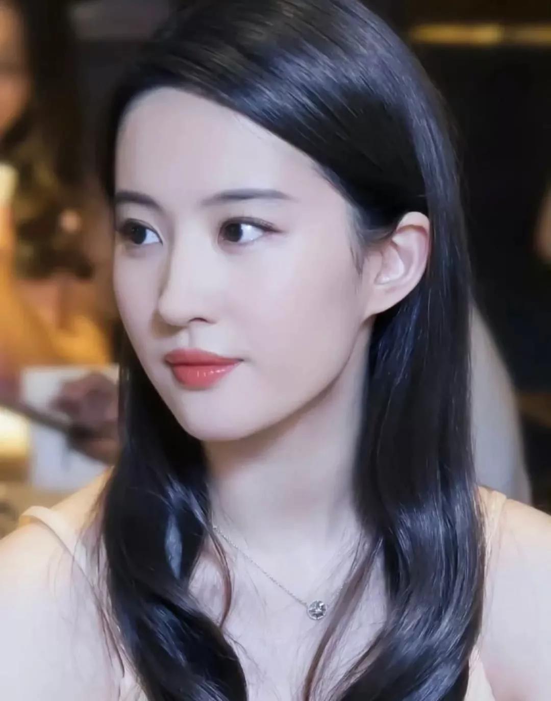 刘亦菲－美女很多，仙女只有一个