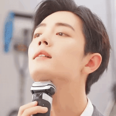 被肖战那些稀奇古怪的小技能get到了