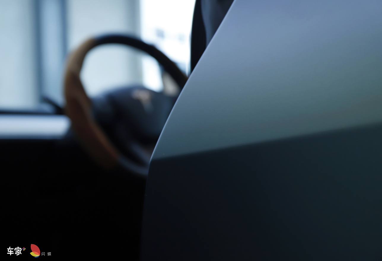 太喜欢这个颜色了，一张都没删，特斯拉ModelY 幽灵金属墨绿