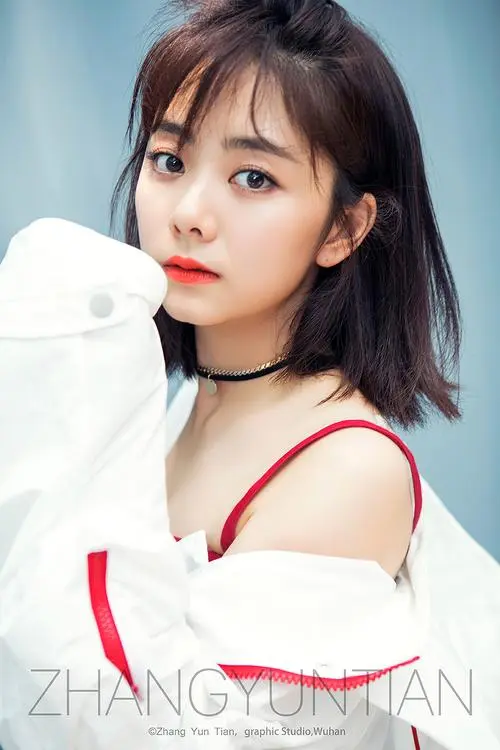 “氧气少女”谭松韵，清纯甜美温柔可人