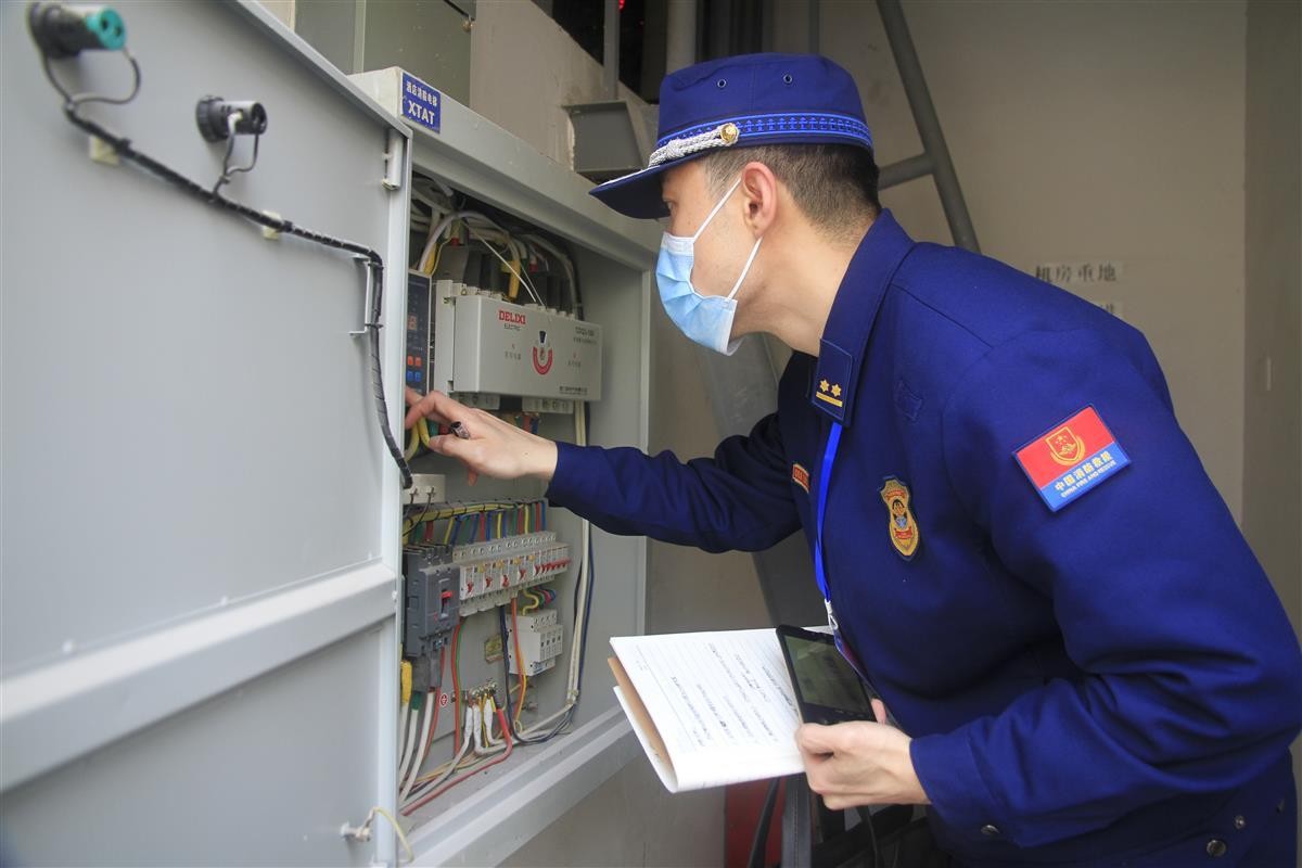 湖北消防举办消防监督检查“两学两比”专项培训
