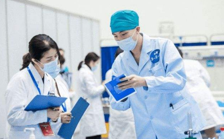 医学专业就业前景排行榜：十大热门专业解析