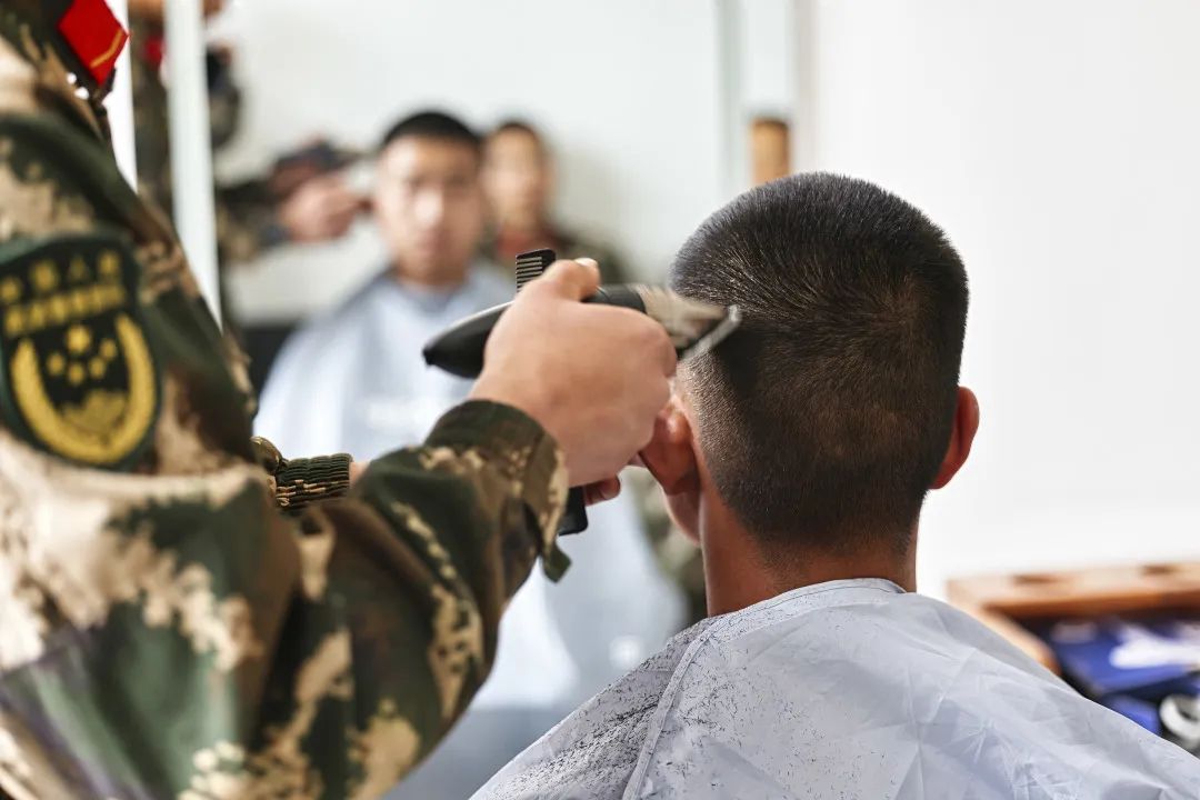 侯<a href=http://www.cngansu.cn/news/ target=_blank class=infotextkey></a>֧ܶӣ£ٱж