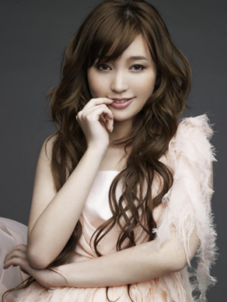 金莎，甜美可爱型女星