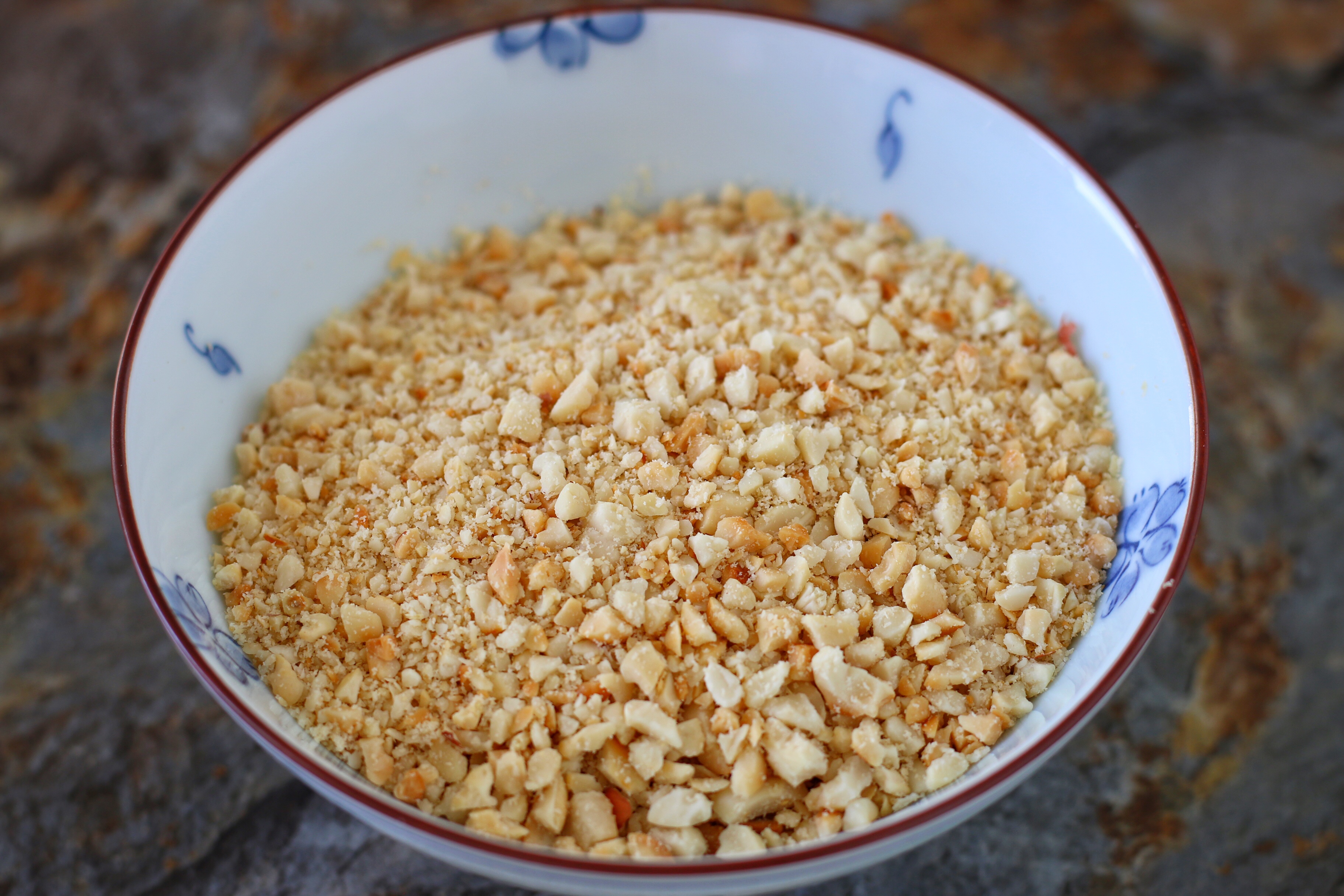 炒花生面做法介绍 炒花生面怎么做