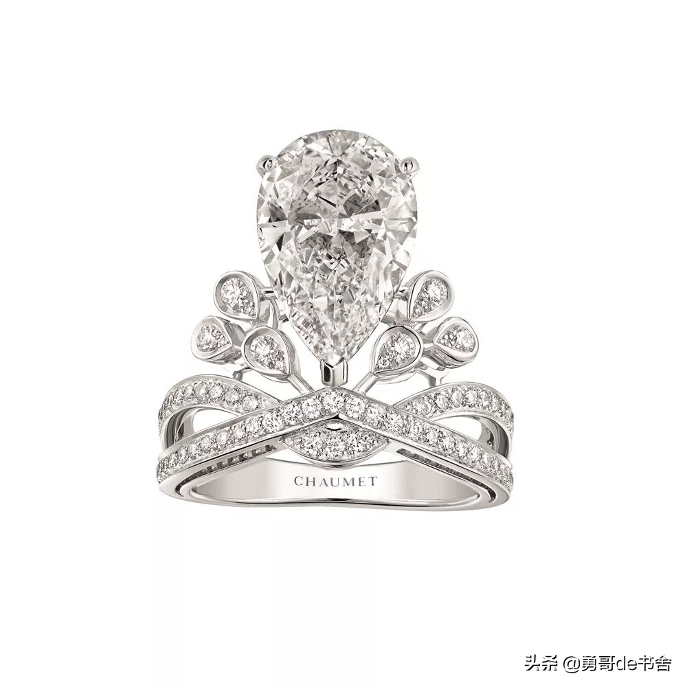 2022巴黎时装周最土CP出圈了！堪比欧阳娜娜搭上了宋小宝