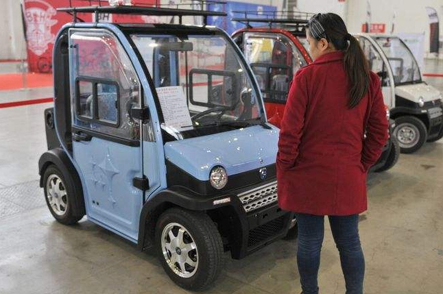 这3款大品牌老年代步车，品质有保障，续航120公里起，适合老年人