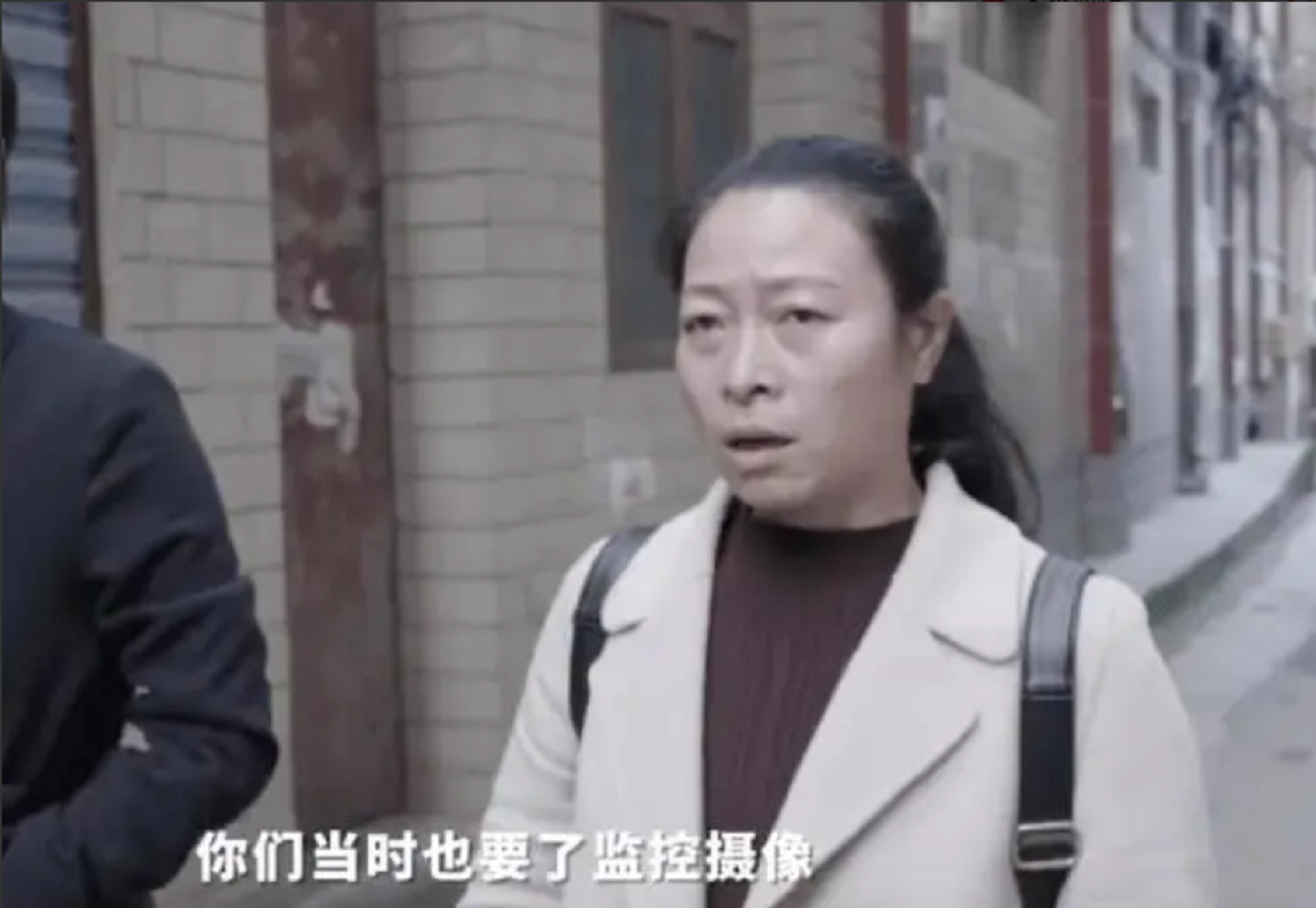 2020年，刺死霸凌者的15岁陈泗翰出狱，出狱前提出：别牵扯班主任