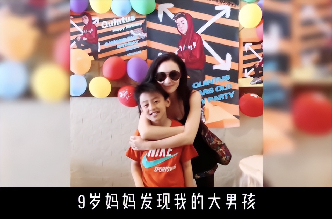 张柏芝42岁生日晒与俩儿子合照，Lucas和弟弟夹吻妈妈，好有爱