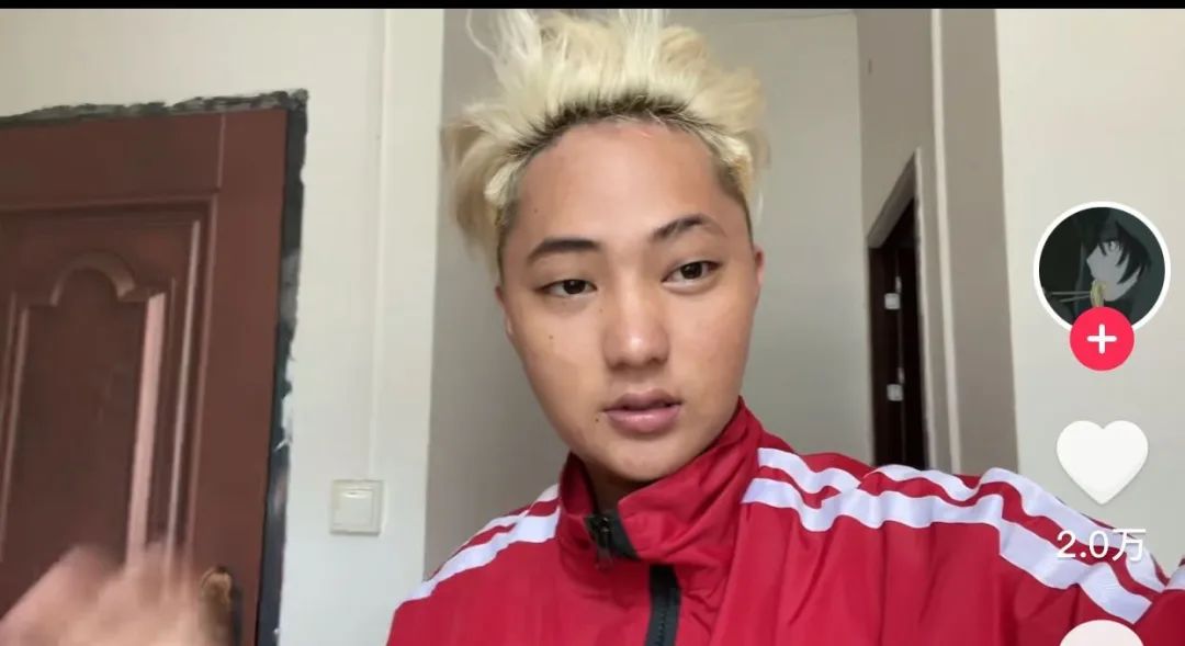 被抵制成这样，还不退圈？