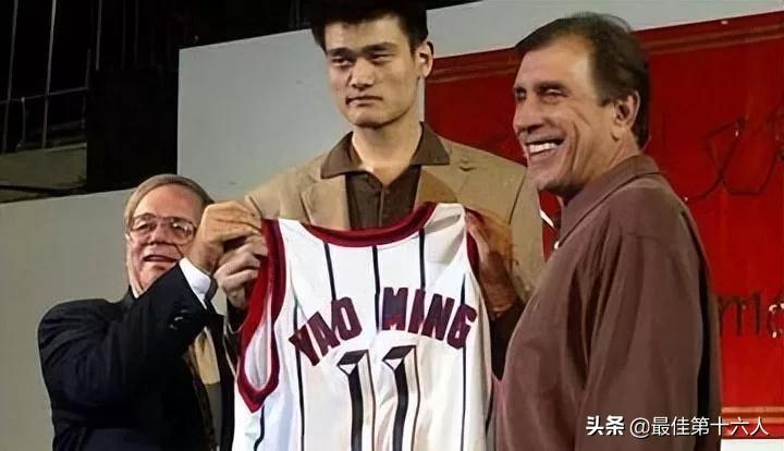 nba有哪些中国人的球队(中国六名登录NBA的球员，生涯各项数据汇总统计，姚明历史第一人)