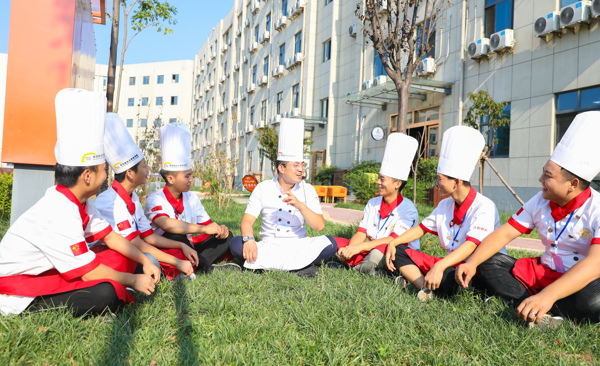 没基础学厨师需要多久学会，能学会吗？