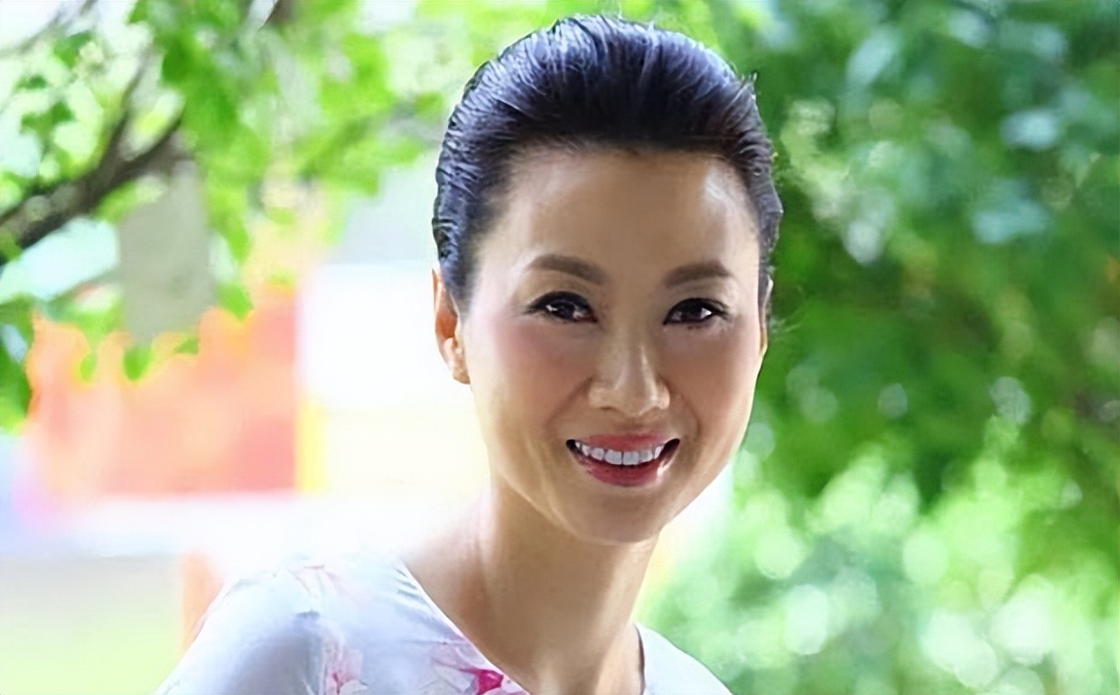 2007年，才女杨雨披露李清照的真面目：愿意追随李清照