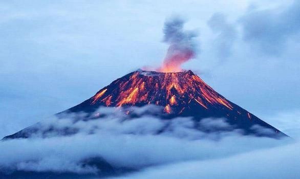 富士山沉睡300年开始活跃，罪魁祸首或已找出，但日本能扛住？