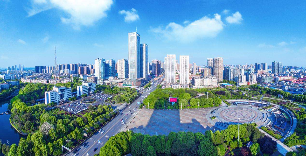 中国经济到底缺什么？