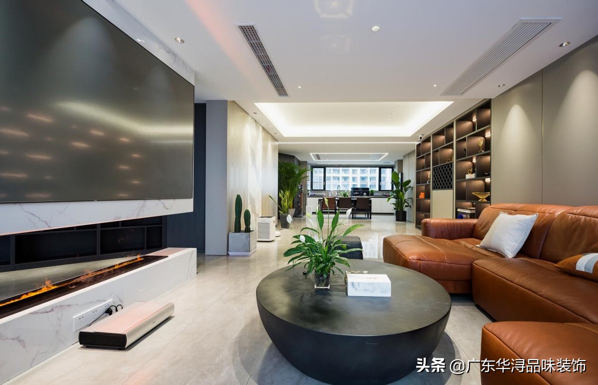 180㎡现代轻奢风，主卧总统套房的享受，演绎低调的奢华