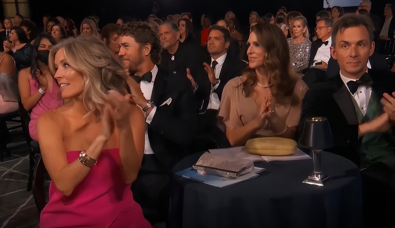 第49届日间艾美奖揭晓，《综合医院》获最佳，米夏·摩根创历史