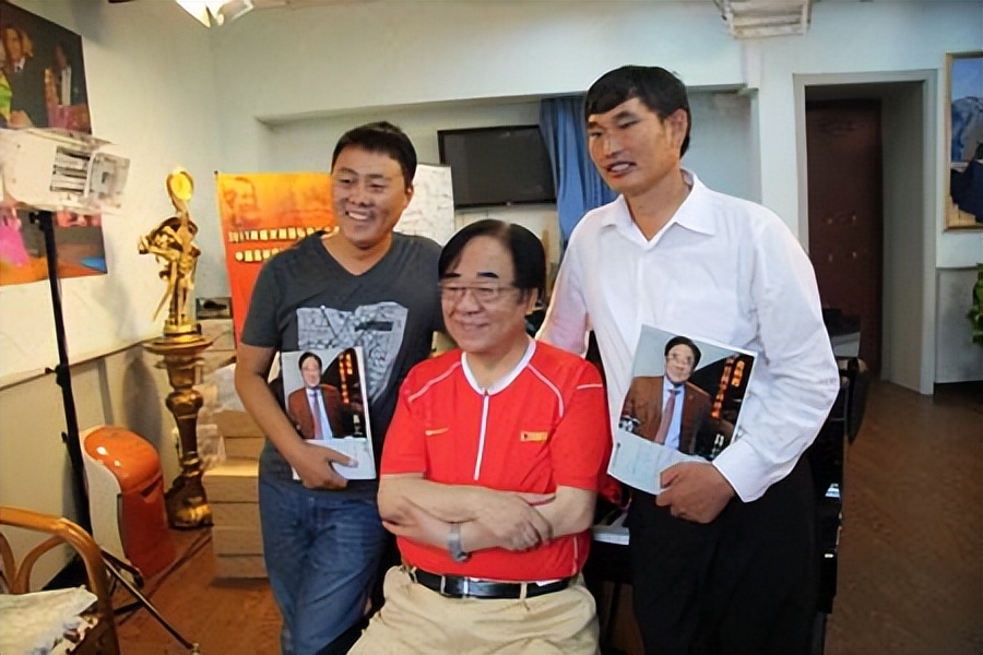 草根歌手刘大成：父亲陪我走上成名之路，走红后不忘农民本色