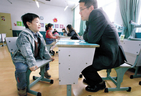 不上幼儿园，就不能上小学？恐怕你对义务教育有些误会，谁在瞎说