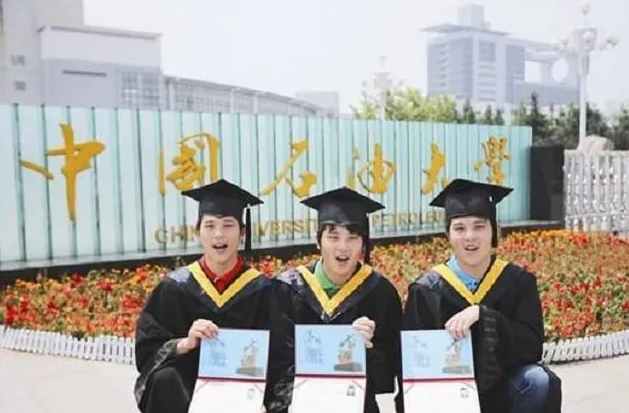 山东最励志三胞胎：分数连号同上211高校，11年后同一天举办婚礼