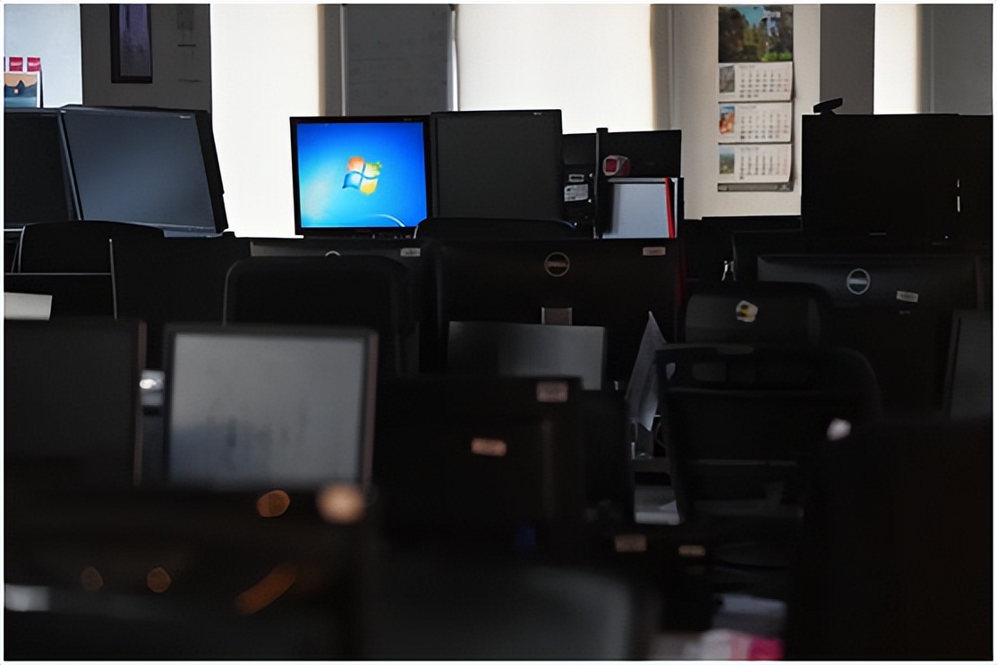 由于微软的停售，俄罗斯对盗版Windows的需求增长了数倍