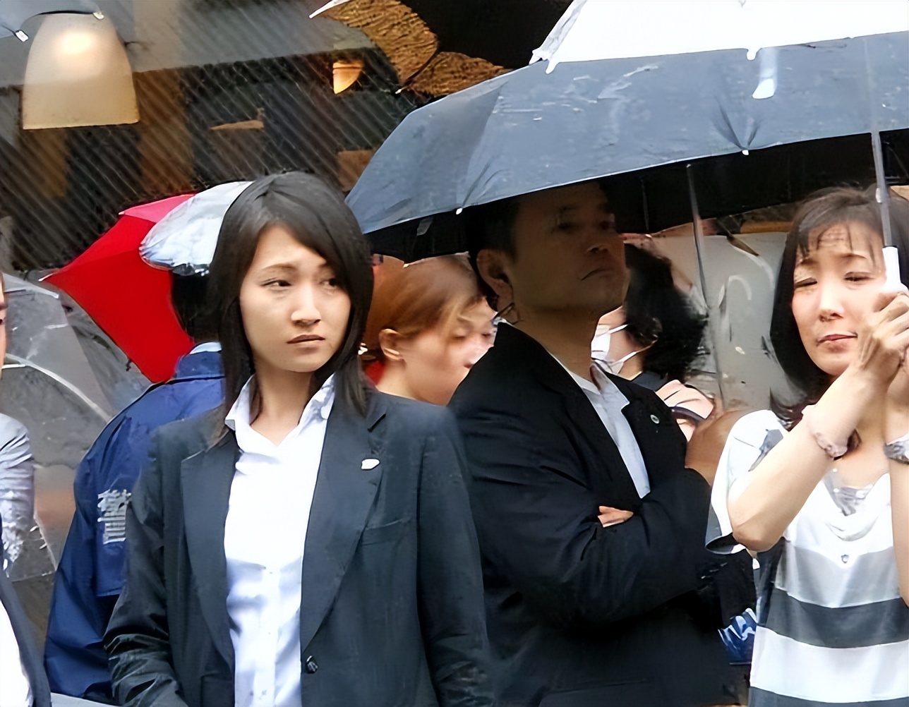 日本第一美女保镖，石田萌美，为何保护不了安倍？