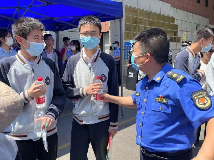 ����������ͣЪ������ǹ������п��ٳ���