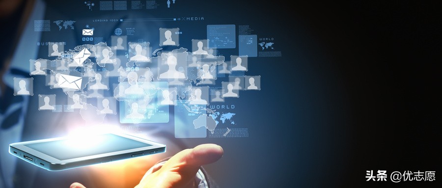 「高考填志愿」毕业后好就业的专业盘点，有些刚过本科线就能报