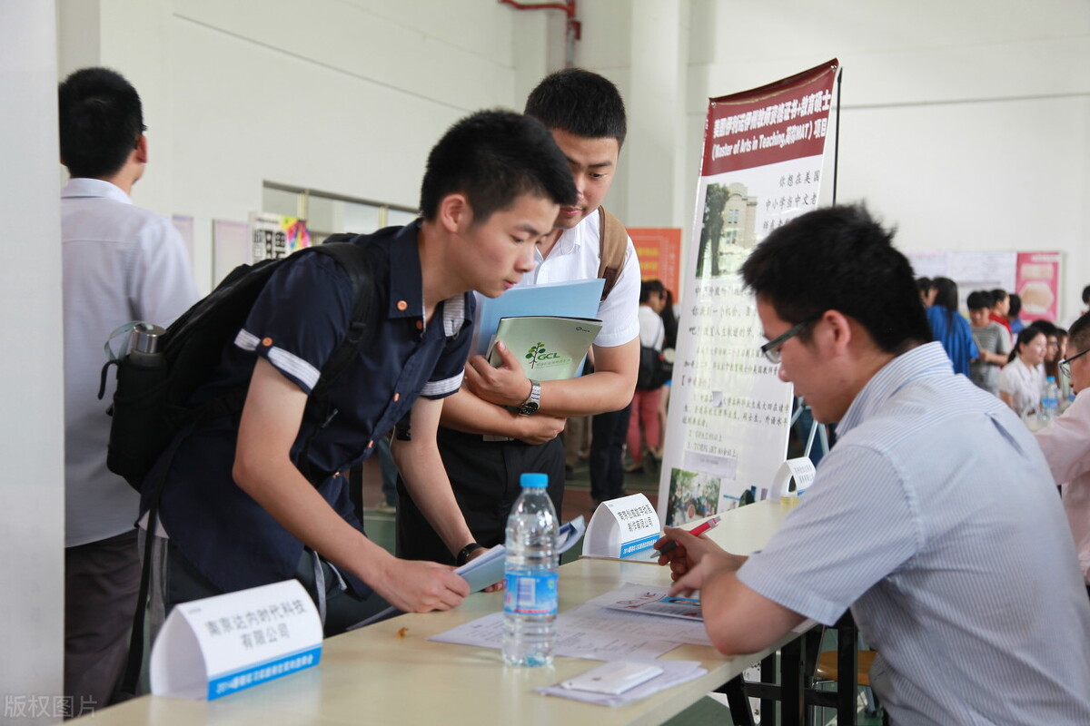 大学生暑假酒店实习报告