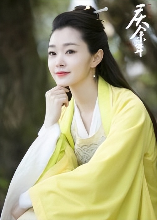 缉毒剧中的黑马《暗黑行者》首播，老牌港星，宋轶女大佬气场全开