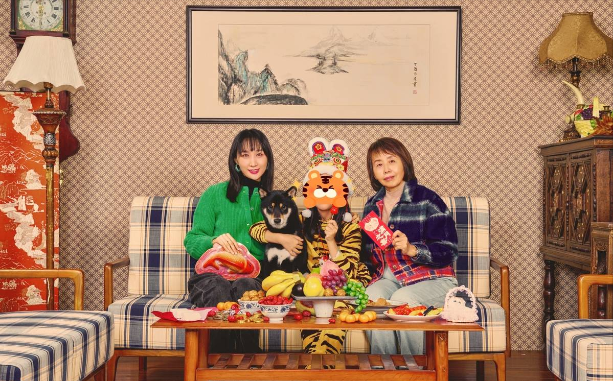 雷佳音老婆翟煦飞：老公粉丝千万合作美女无数，她为何从不秀恩爱