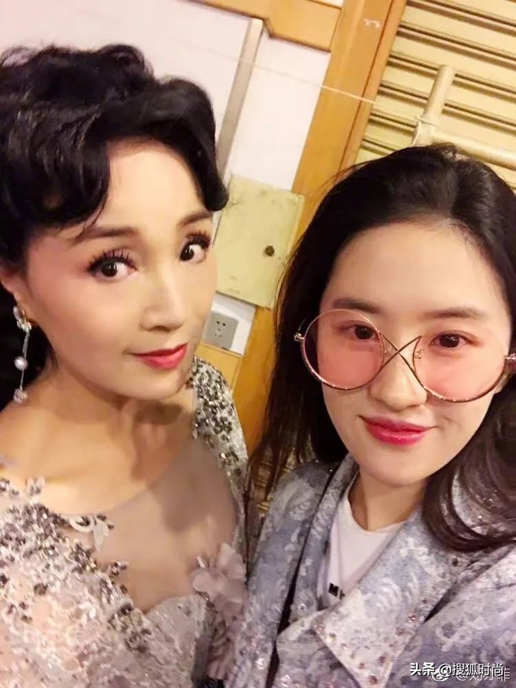 女明星的“墨镜杀”，可以申请半永久吗？