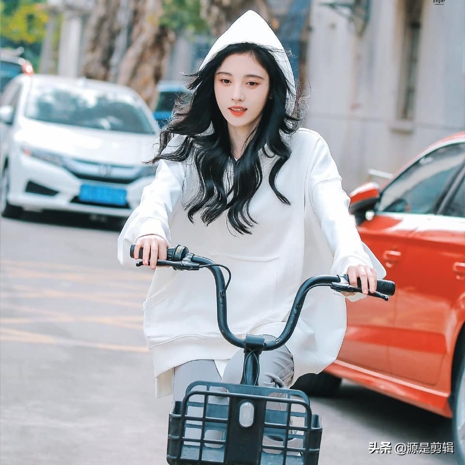 鞠婧祎单车女孩，好清新