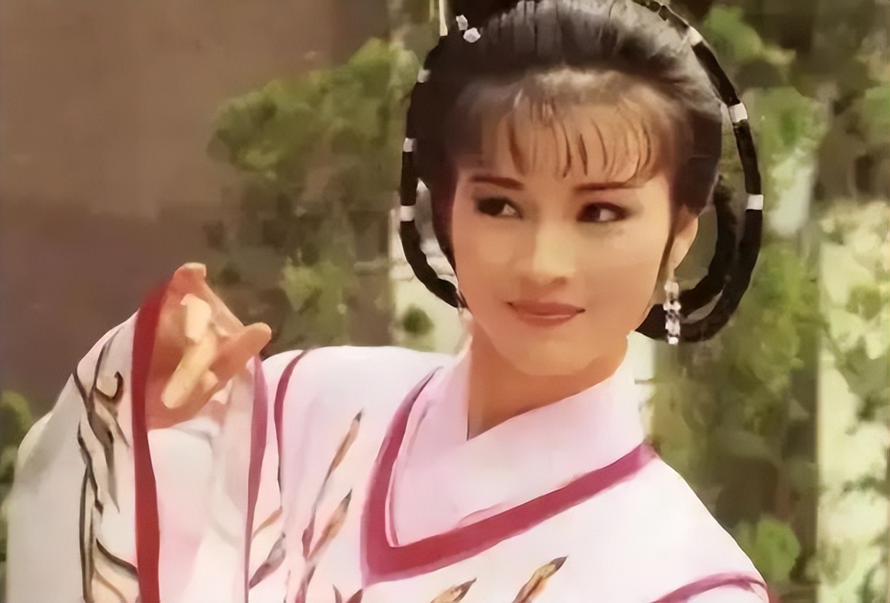 西施不是谁都能演的，有人媚态横生，有人看着就很难受