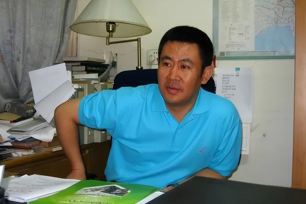 因癌离世的5位央视主持人，最大78岁，最小26岁，个个令人惋惜